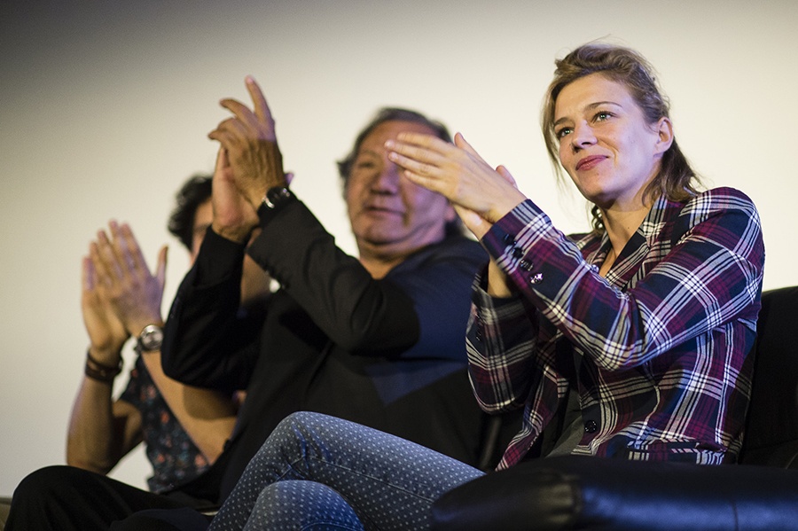 © MeyerKangangi.com