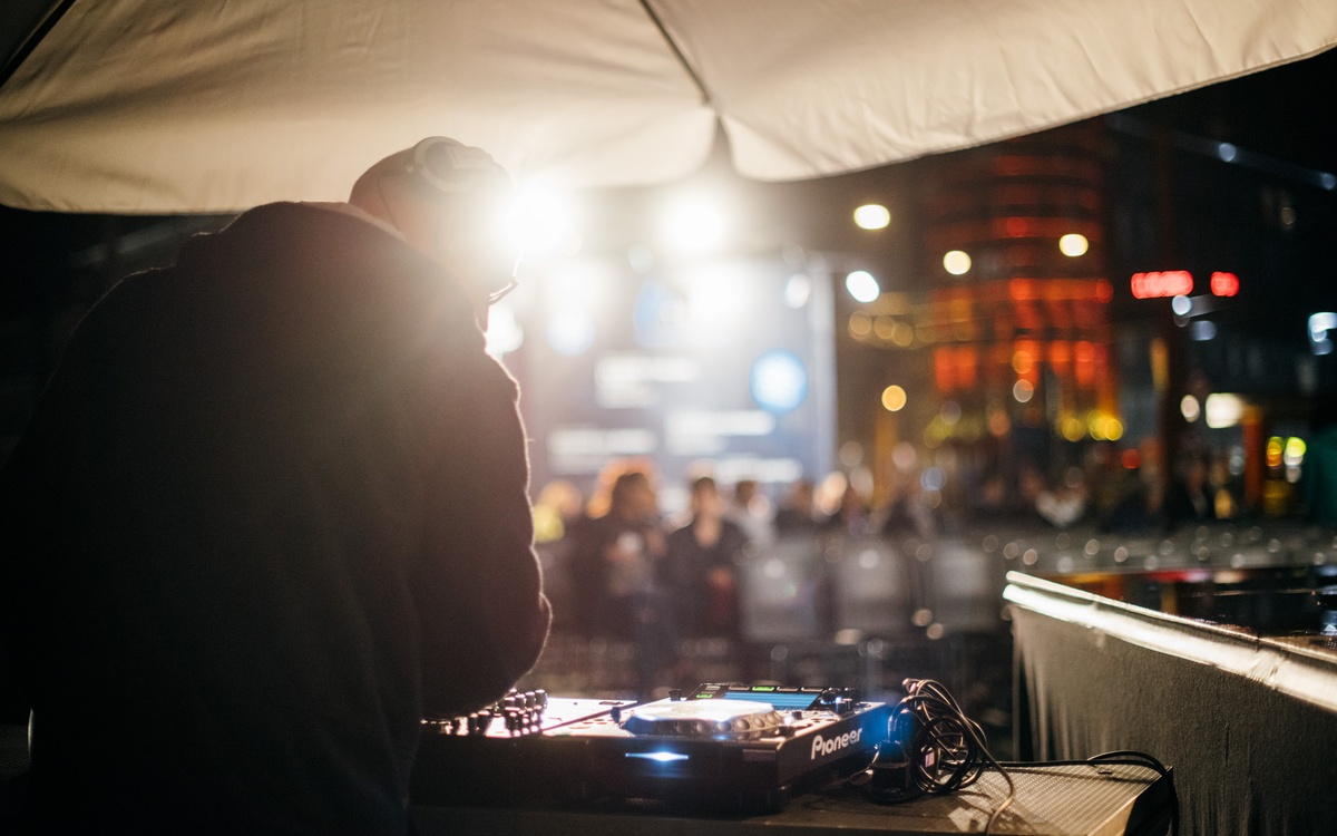 © FFFH - MeyerKangangi.com