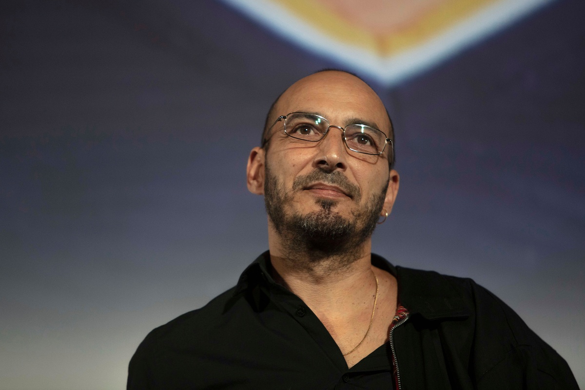 JOURNÉE ROUGE I DIMANCHE I TAMBOUR BATTANT