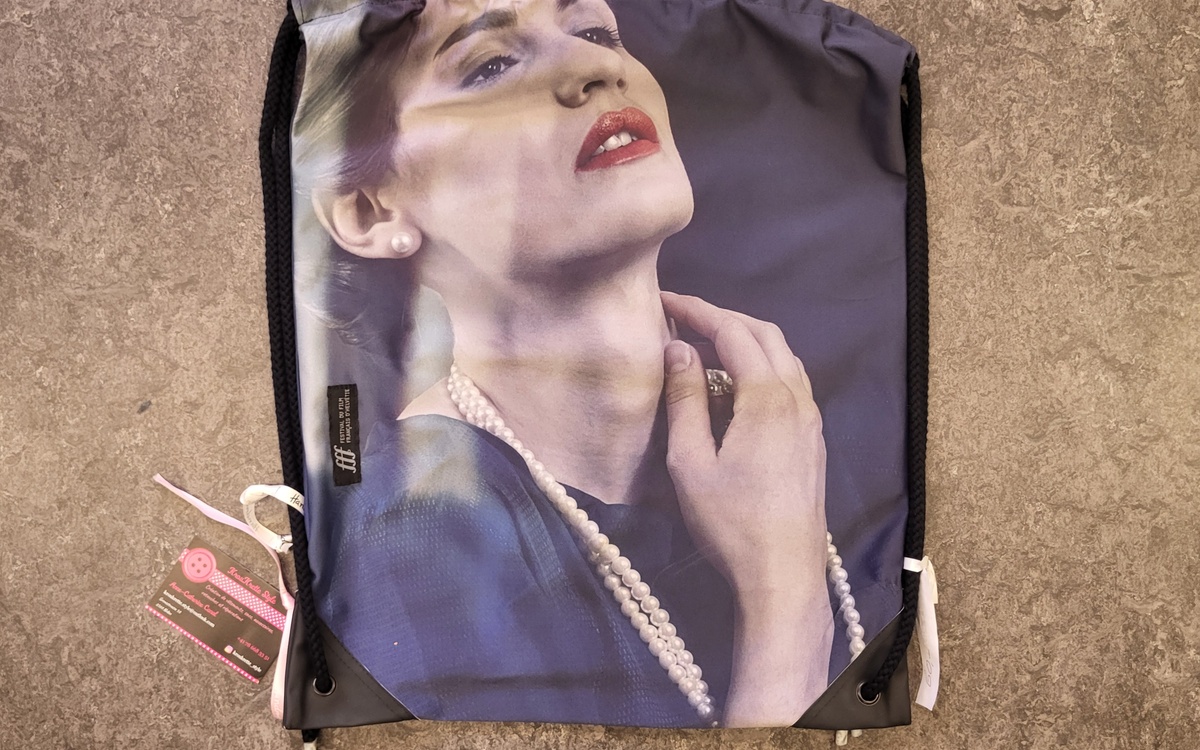 le sportif 10 | CHF 60.- | boutique@fffh.ch