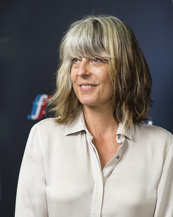 © MeyerKangangi.com