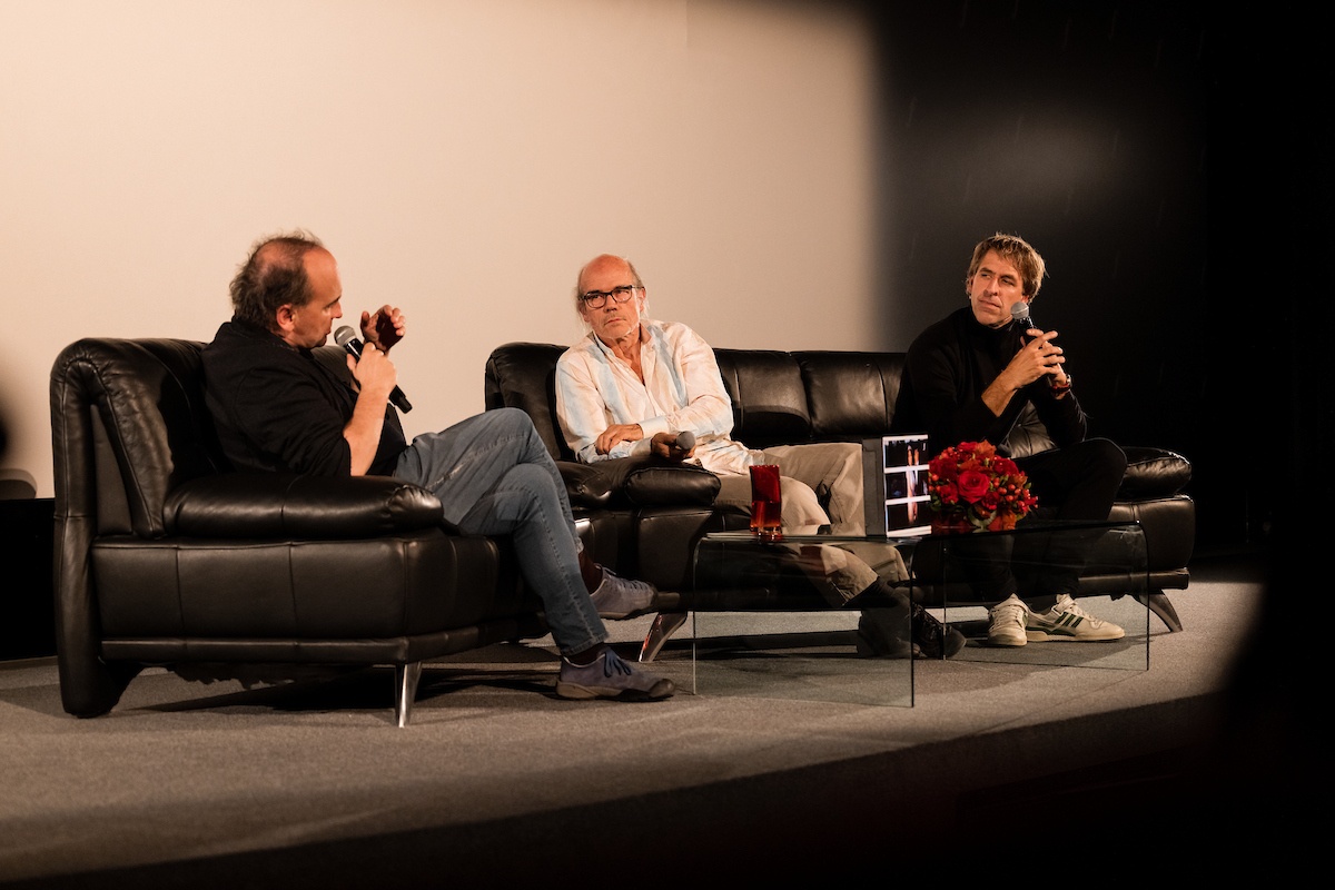 JOURNÉE ROUGE | DIMANCHE | PETER K.