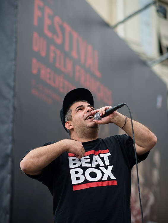 © MeyerKangangi.com