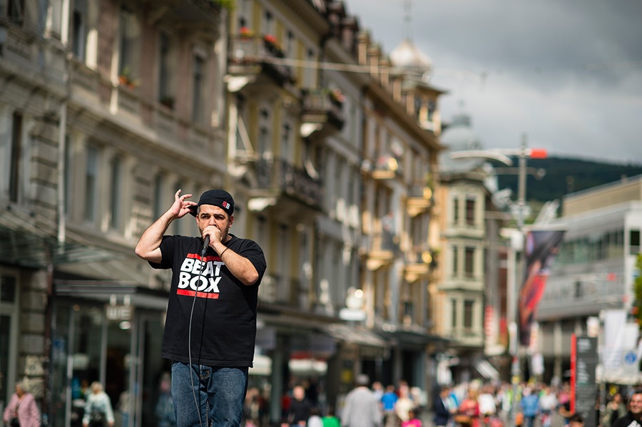 © MeyerKangangi.com